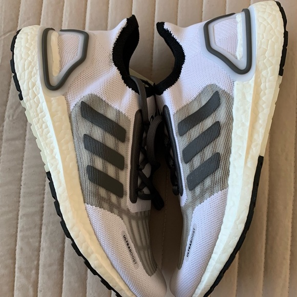Adidas Ultraboost summer.rdy NEW Mens 6.5 Wmns 7.5 - Picture 7 of 8
